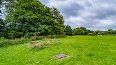 Cecilly-Brook-NR-PLGM-F24_9587r1 5th August 2024: Cecilly Brook Nature Reserve: Accessing the reserve from the rear of the leisure centre keeping to the left of the football pitch: © 2024 Paul...